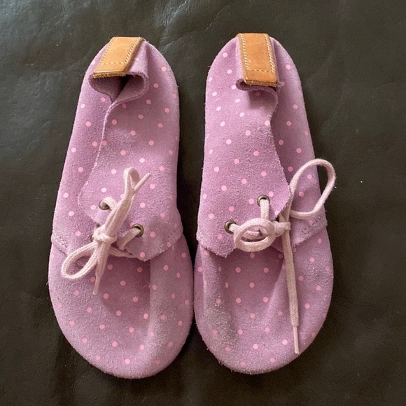 Zuzzi Girls Oxfords Purple with Pink Polka Dots.  Size 8. - Picture 1 of 6
